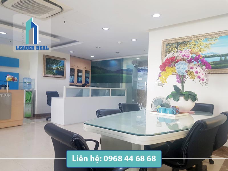 Khu tiếp khách chung tại văn phòng cho thuê Saigonland building quận 1 Khu tiếp khách chung tại văn phòng cho thuê Saigonland building quận 1