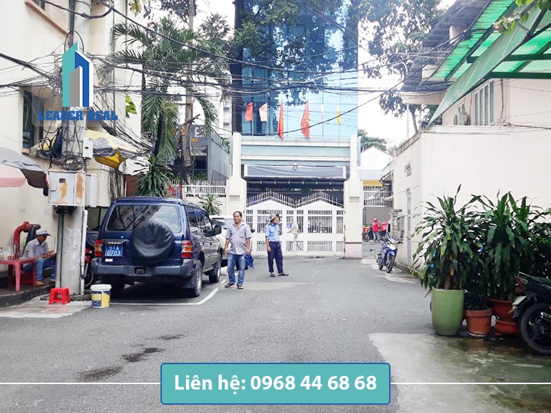 Lối vào văn phòng cho thuê Vinacam building quận 1 Lối vào văn phòng cho thuê Vinacam building quận 1