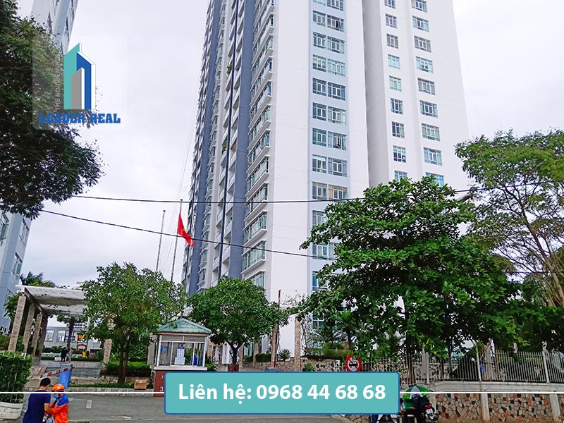 Phía trước tòa nhà cho thuê văn phòng Hoàng Anh Riverview quận 2 Phía trước tòa nhà cho thuê văn phòng Hoàng Anh Riverview quận 2