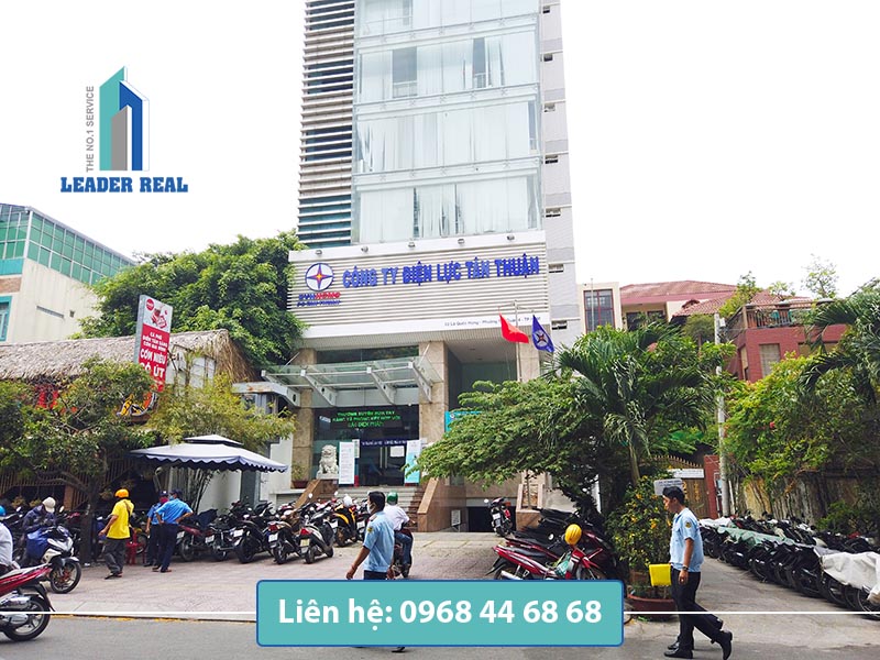 Lối vào văn phòng cho thuê tại tòa nhà HCMPC building quận 4 Lối vào văn phòng cho thuê tại tòa nhà HCMPC building quận 4