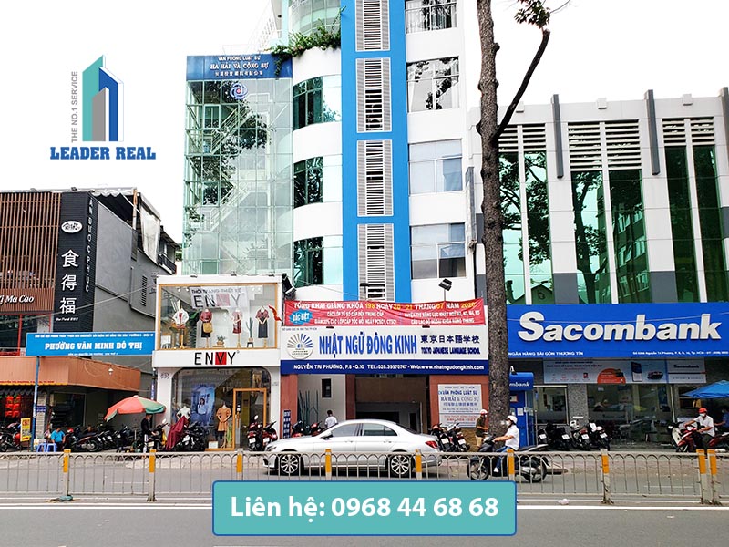Mặt tiền tòa nhà cho thuê văn phòng Nhật Ngữ Đông Kinh quận 10
