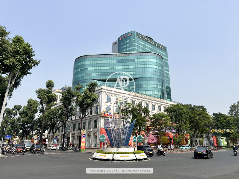 Diamond Plaza Building