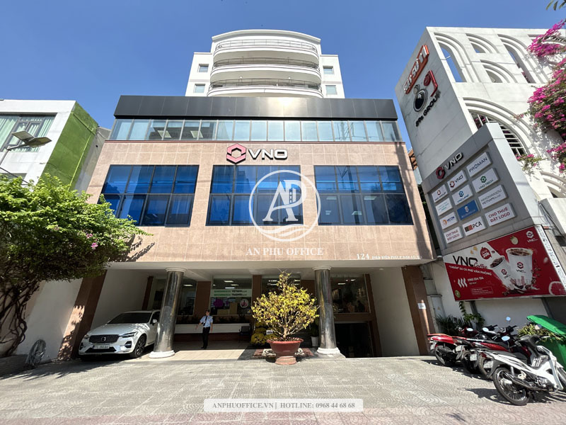 Valentina Court Building