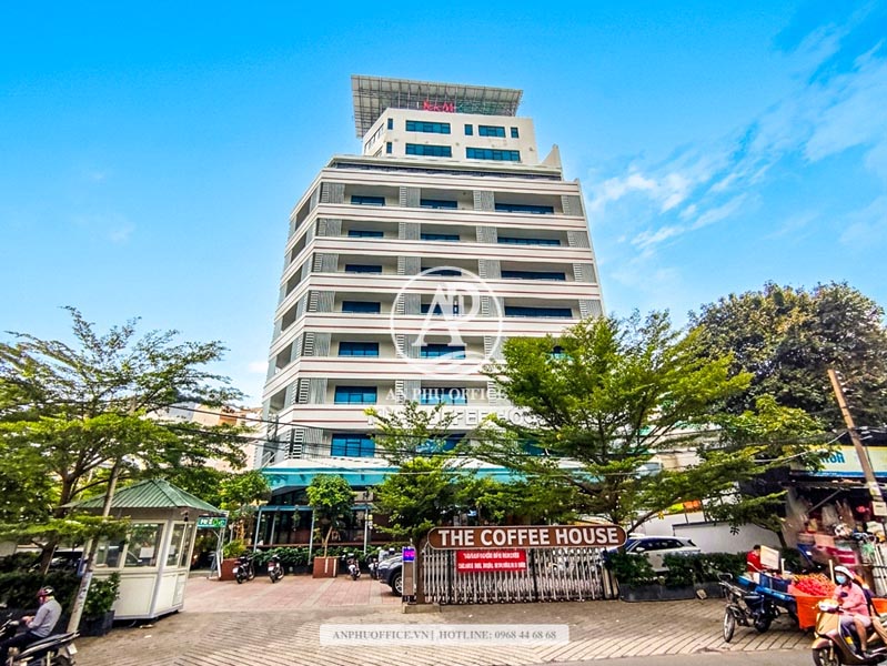 K&M Tower
